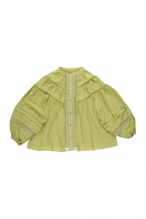 FRONT LACE SHIRRING BLOUSE/フロントレースレースシャーリングブラウス